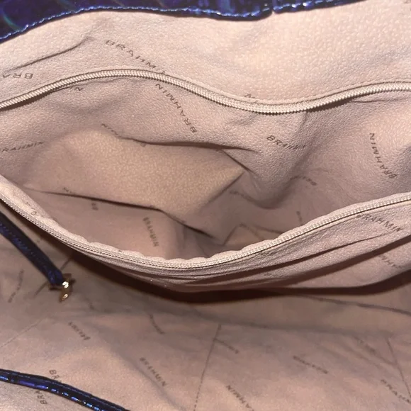 Brahmin Carla in Mirage 💙💚 - Picture 9 of 11